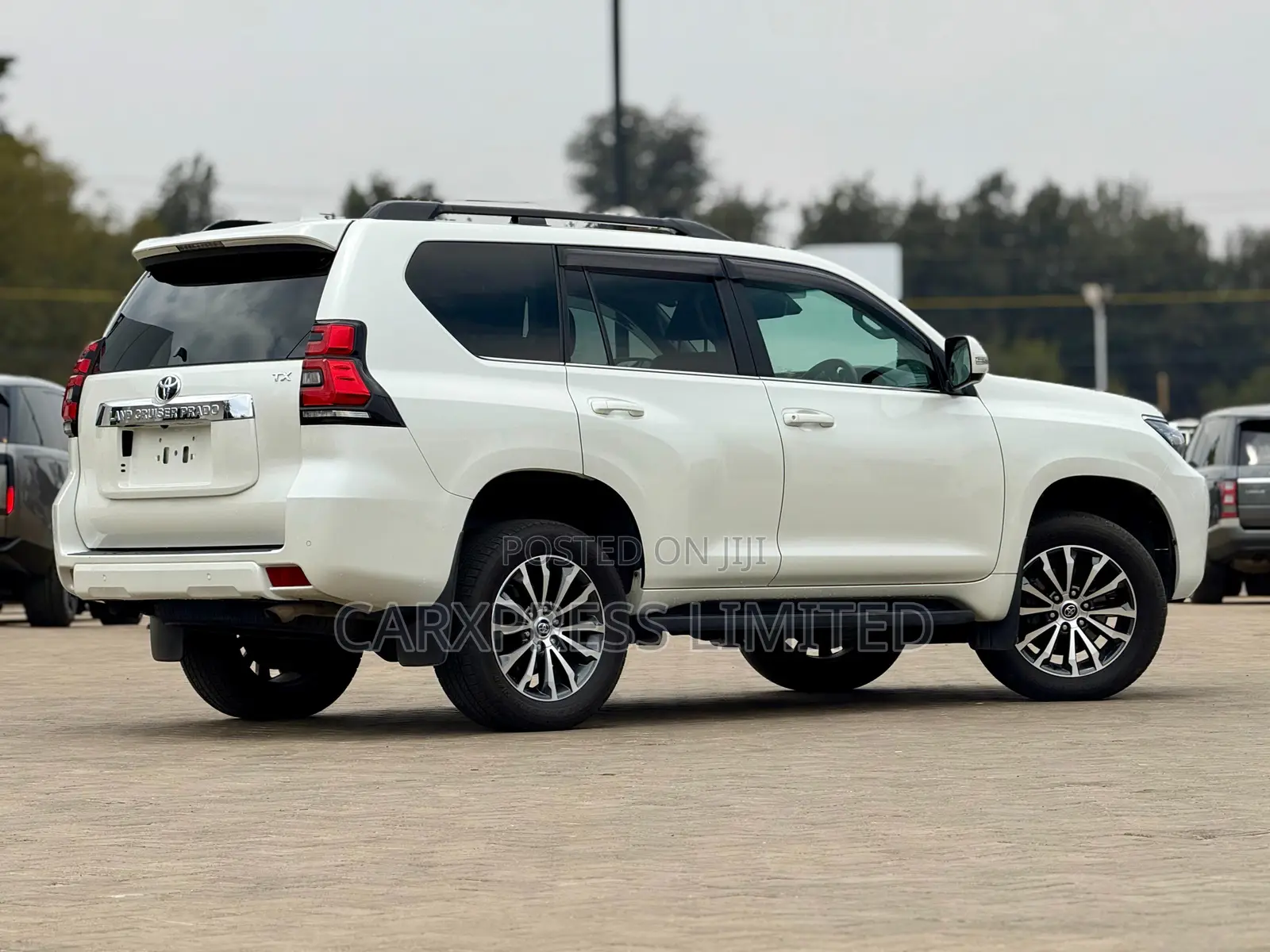 Toyota Land Cruiser Prado 2020 White