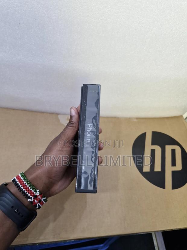 New Apple iPhone 13 Pro 256 GB Black - thumbnail 4