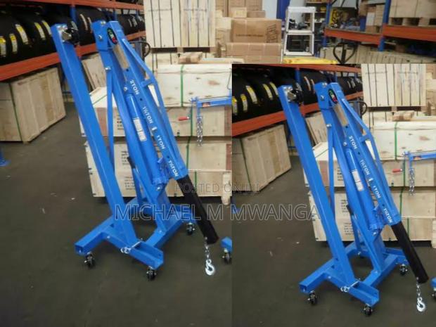 2 Tonne Engine Crane - main view