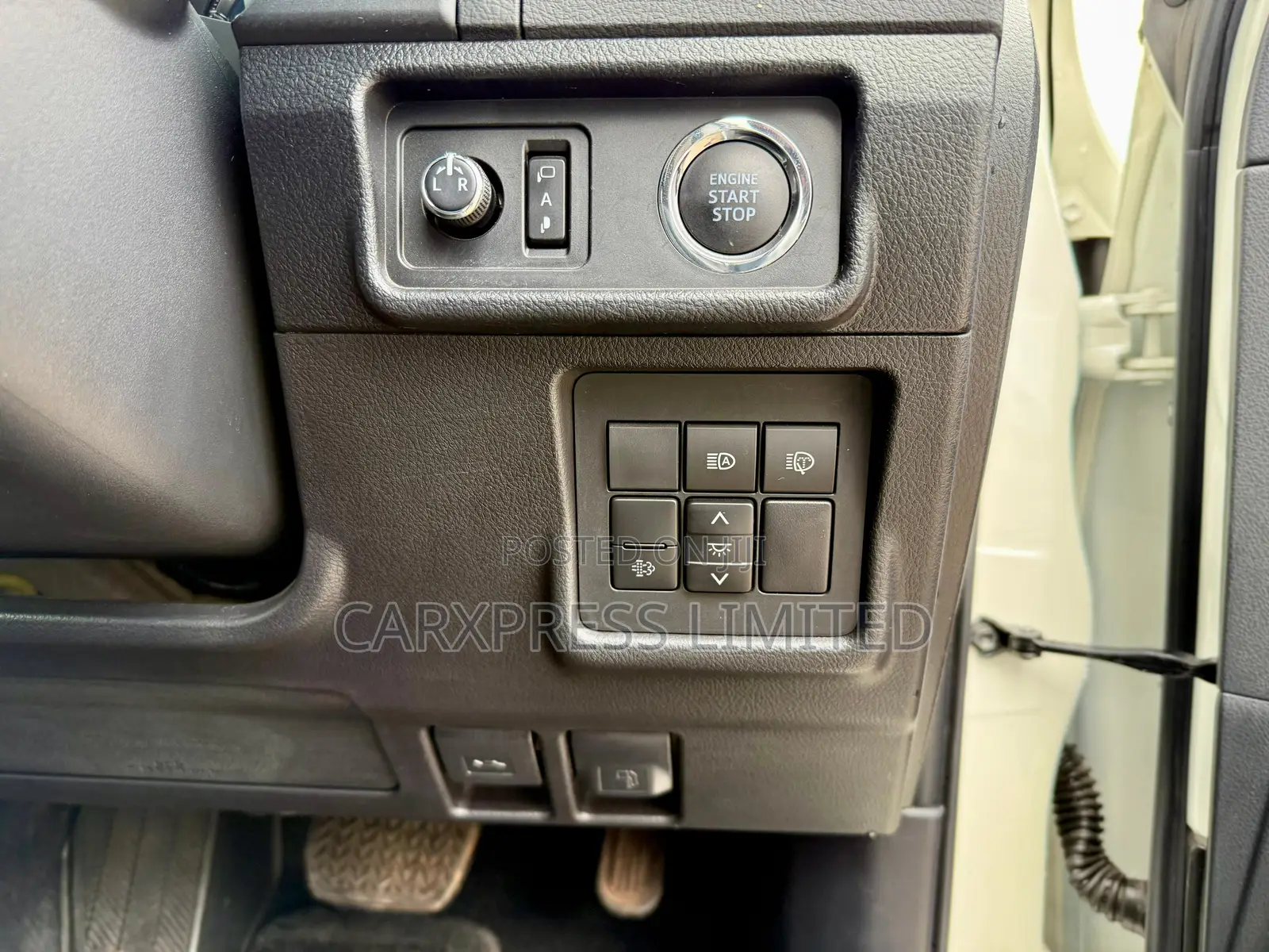 Toyota Land Cruiser Prado 2020 White