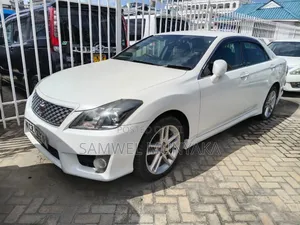 Toyota Crown 2015 Pearl