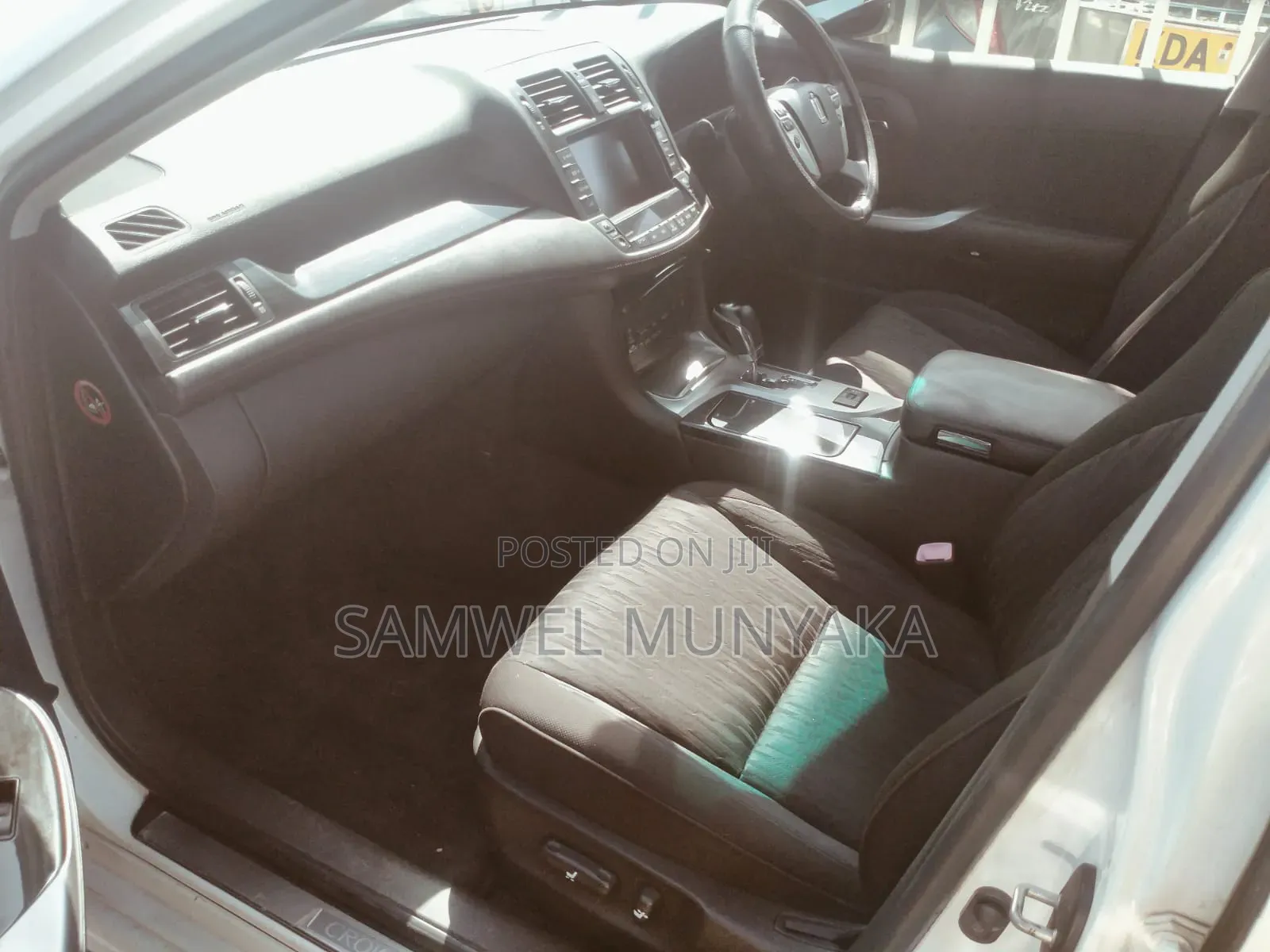 Toyota Crown 2015 Pearl