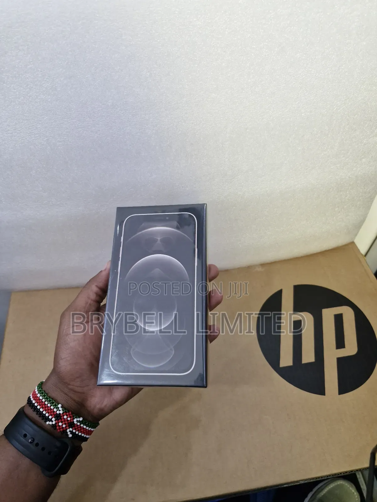 New Apple iPhone 12 Pro 256 GB Gold