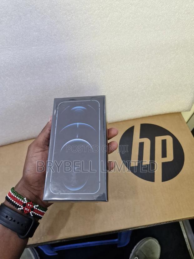 New Apple iPhone 12 Pro 256 GB Blue - thumbnail 2