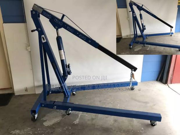 Reliable 2tonne Engine Crane - main view