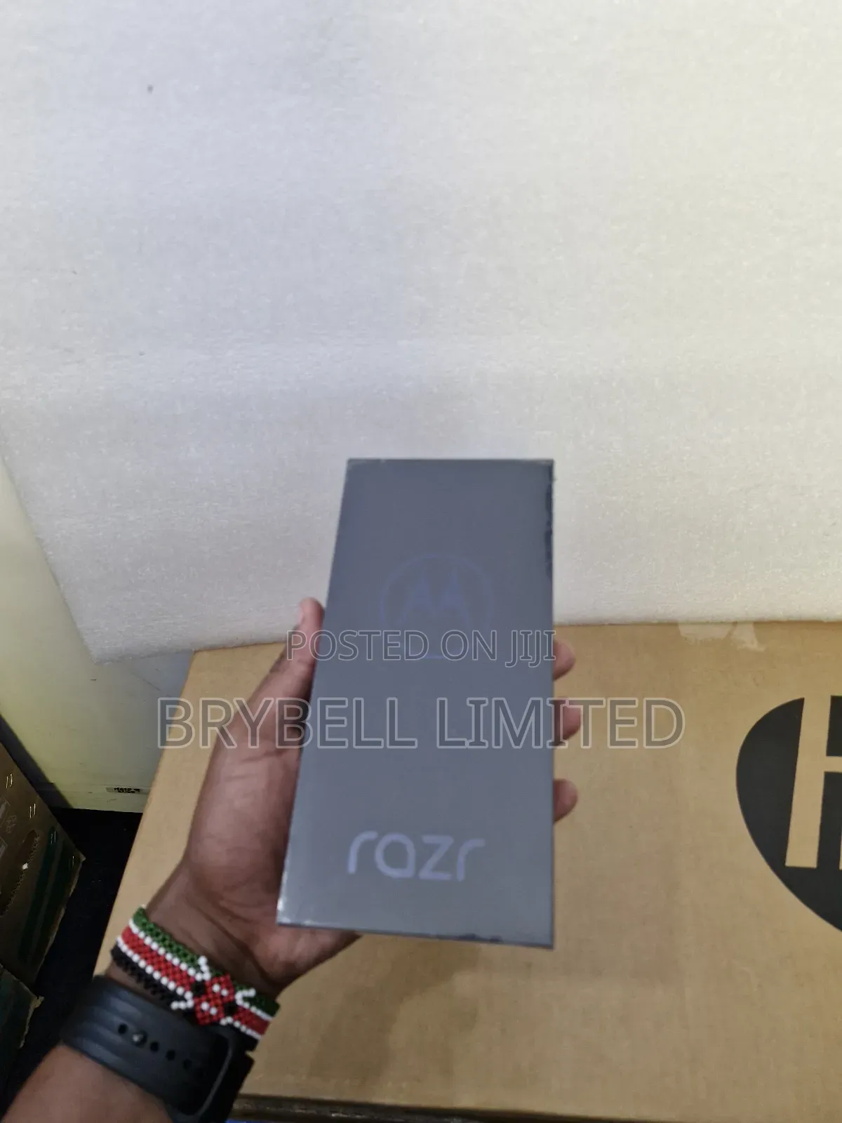 New Motorola Razr 2022 256 GB Gray