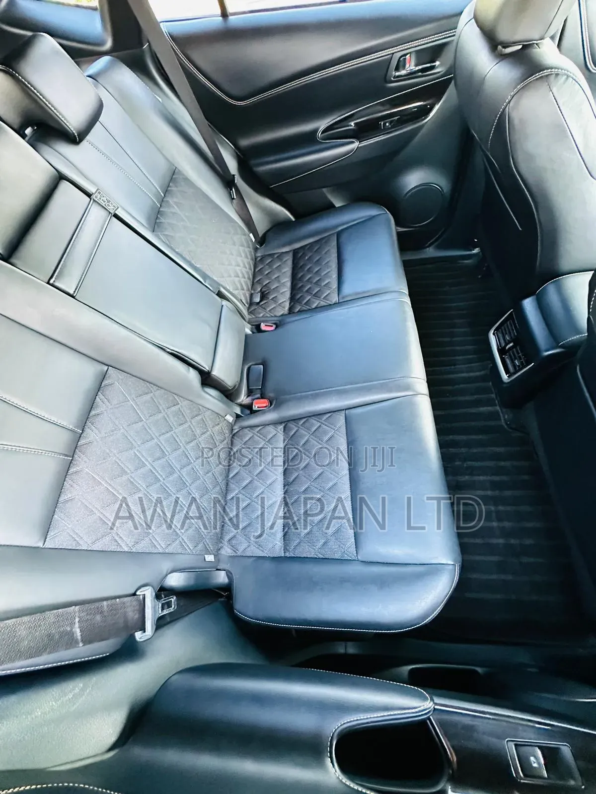Toyota Harrier 2.5 Hybrid 4WD 2018 Black