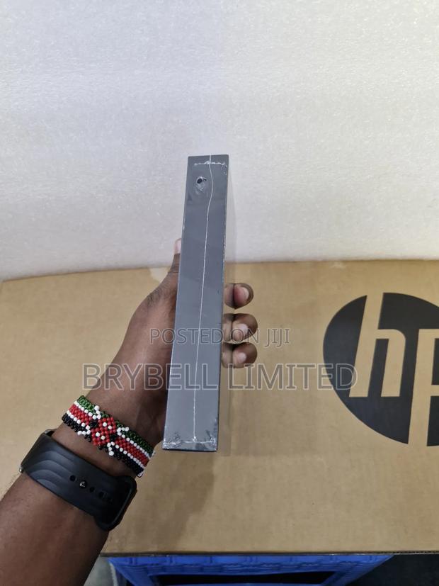 New Samsung Galaxy Z Flip6 256 GB Silver - thumbnail 4