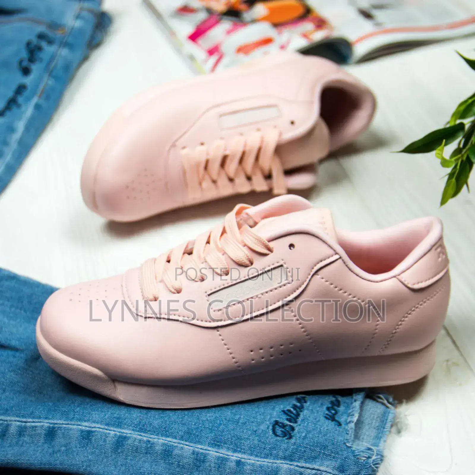 Reebok Classic Peach, Classic Peach Sizes 36-40