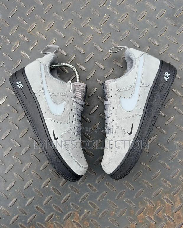 Nike Arforce1 Rflective Swoosh ,Reflective Swoosh Sizes 38-45