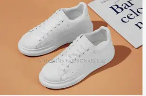 Ladies Sneakers Shoes