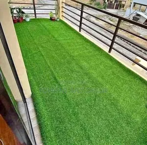 Heavy Duty Artificial Grass Carpet for Long Lifespan