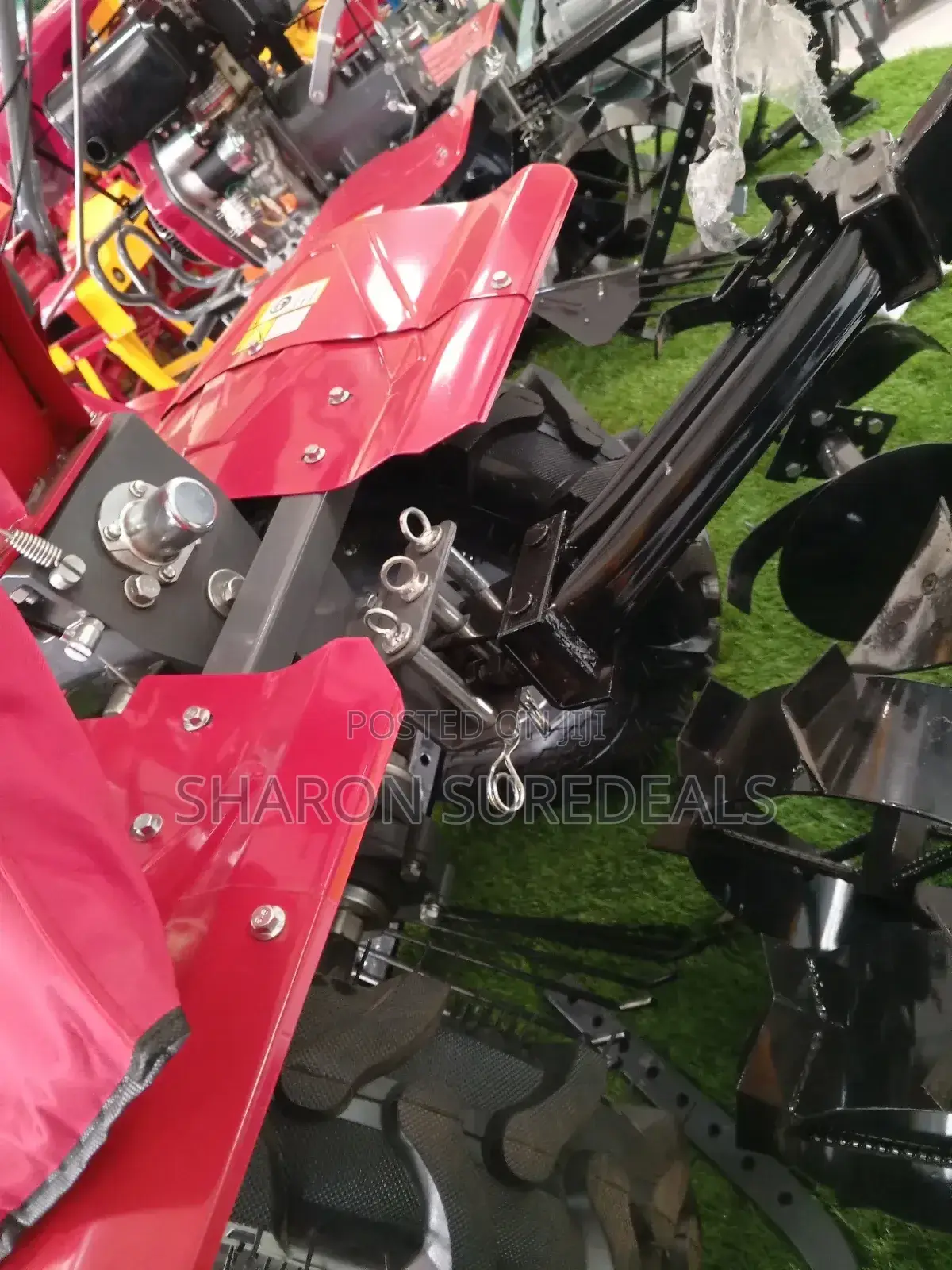 Power Tiller With Many Attachments