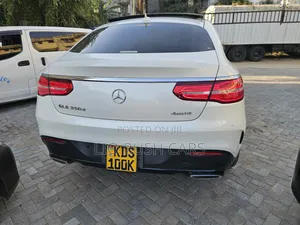 Mercedes-Benz GLE-Class 2019 White