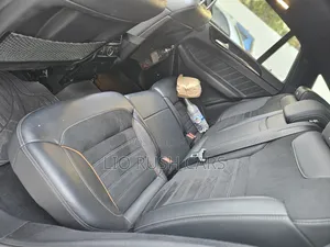 Mercedes-Benz GLE-Class 2019 White
