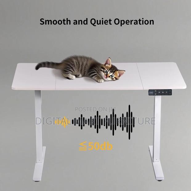 Office Desk: Remote Controlled Office Desk - thumbnail 3