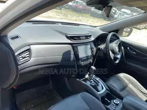 Nissan X-Trail 2018 White