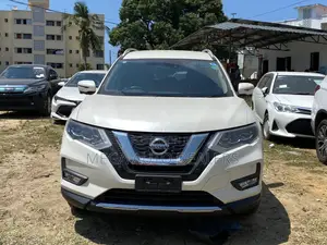 Nissan X-Trail 2018 White