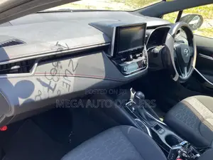Toyota Corolla 2018 White