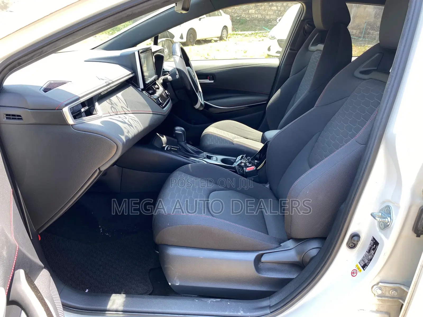 Toyota Corolla 2018 White