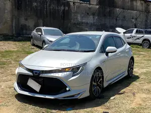 Toyota Corolla 2018 White