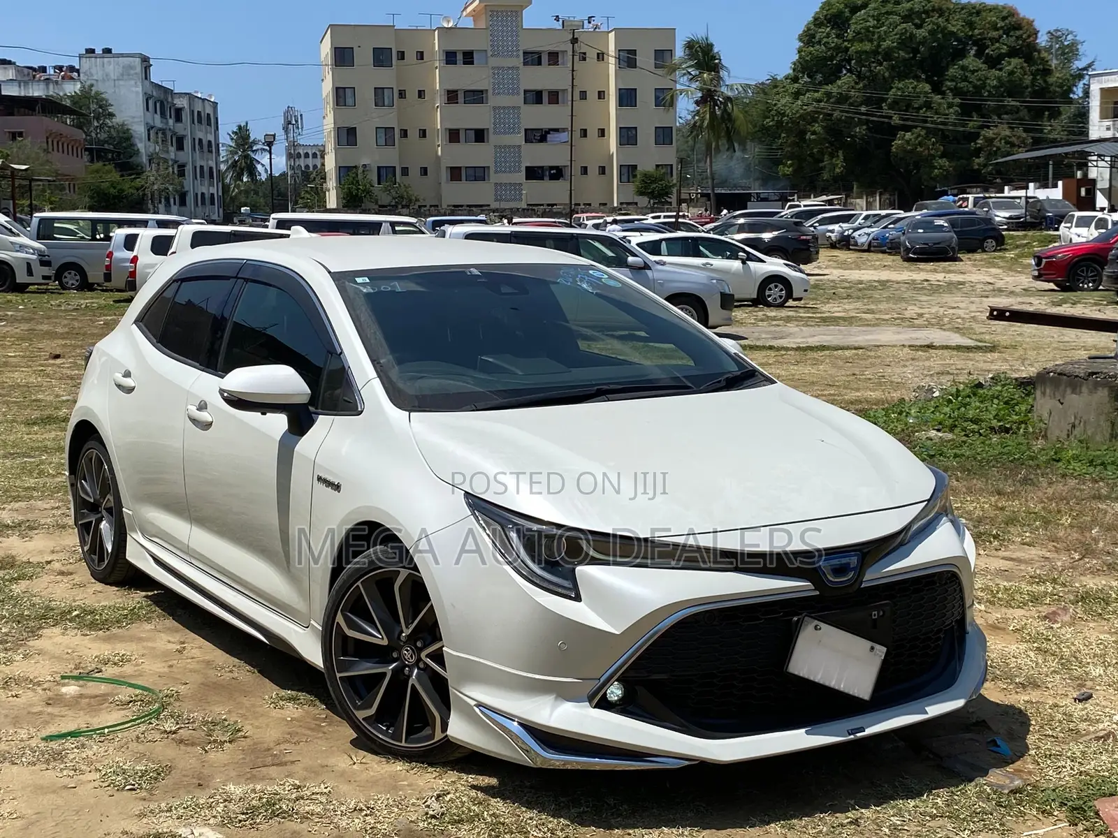 Toyota Corolla 2018 White