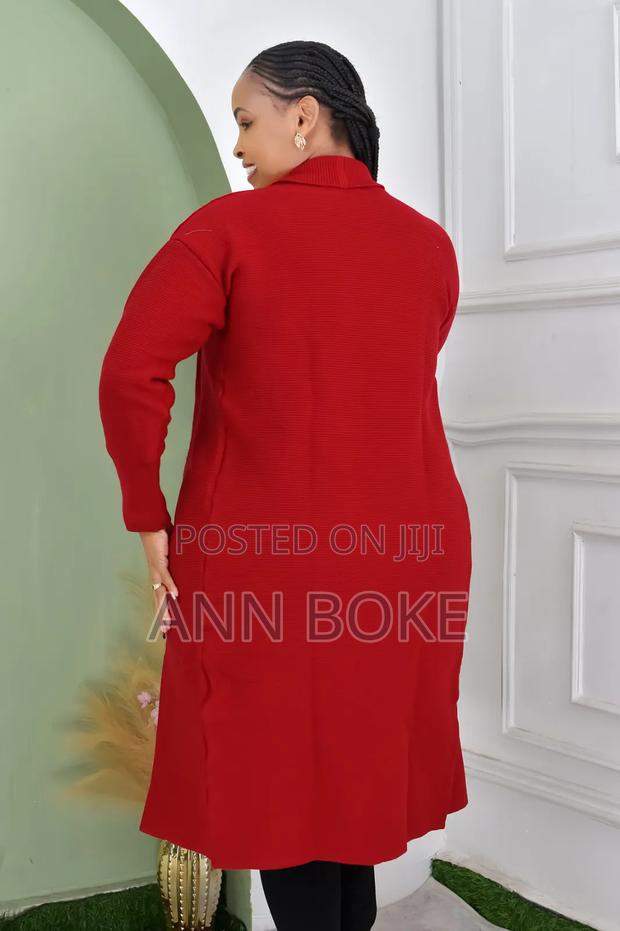 Wrap Yourself in Style With This Longline Sweat - thumbnail 12
