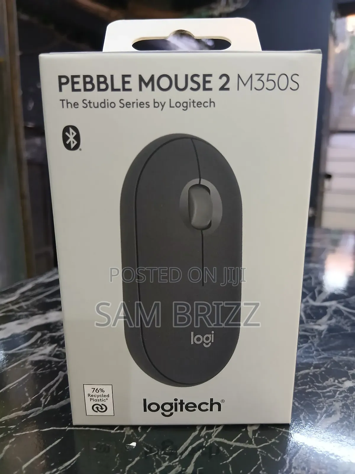 Logitech Pebble Mouse 2