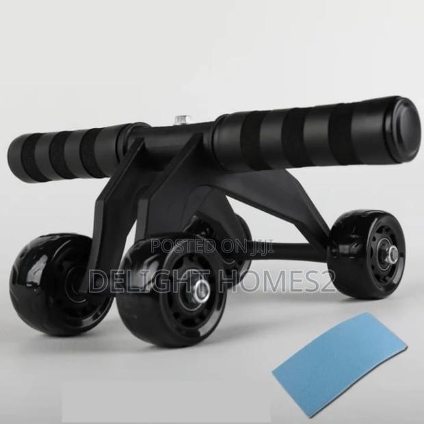 Abdominal Ab Roller_man - thumbnail 2