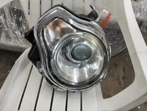 Suzuki Hustler Heaeldlight Zenon