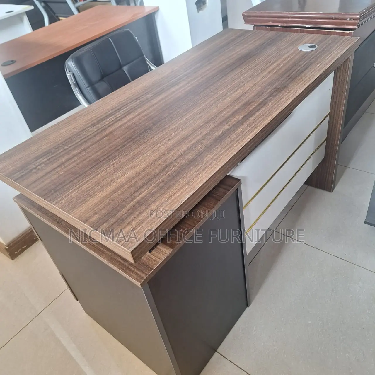 1400mm Advanced Wooden Desk