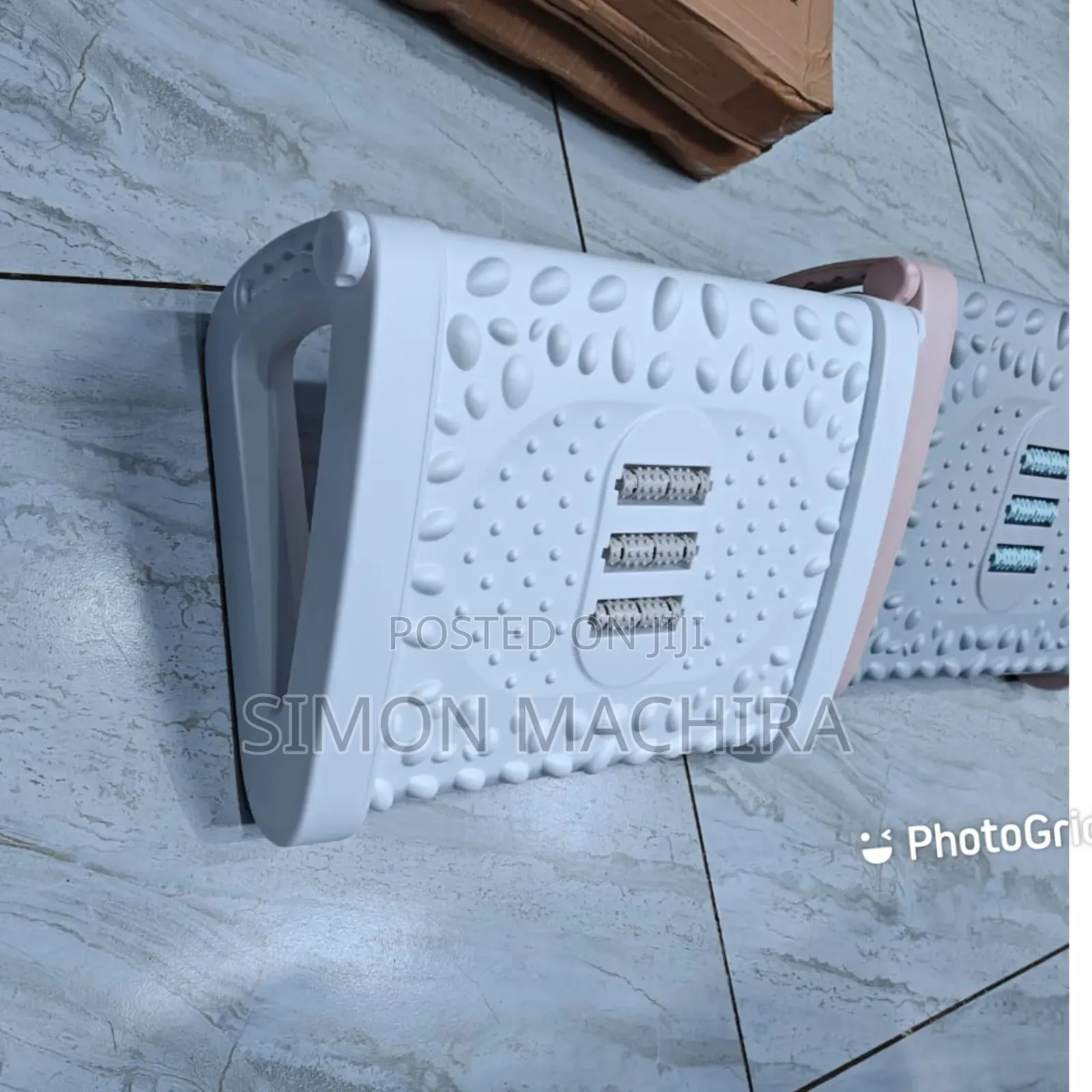 Adjustable Foot Rest/Under Desk Footrest Massage