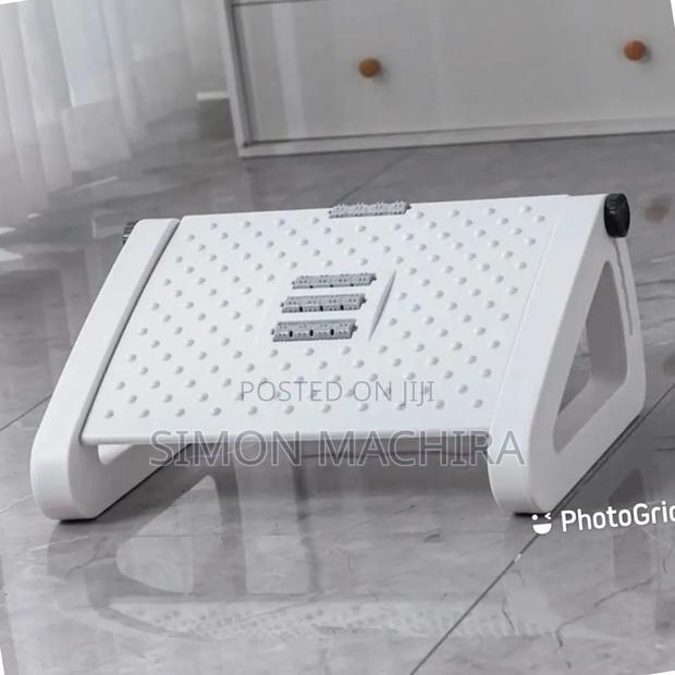 Adjustable Foot Rest/Under Desk Footrest Massage - thumbnail 3
