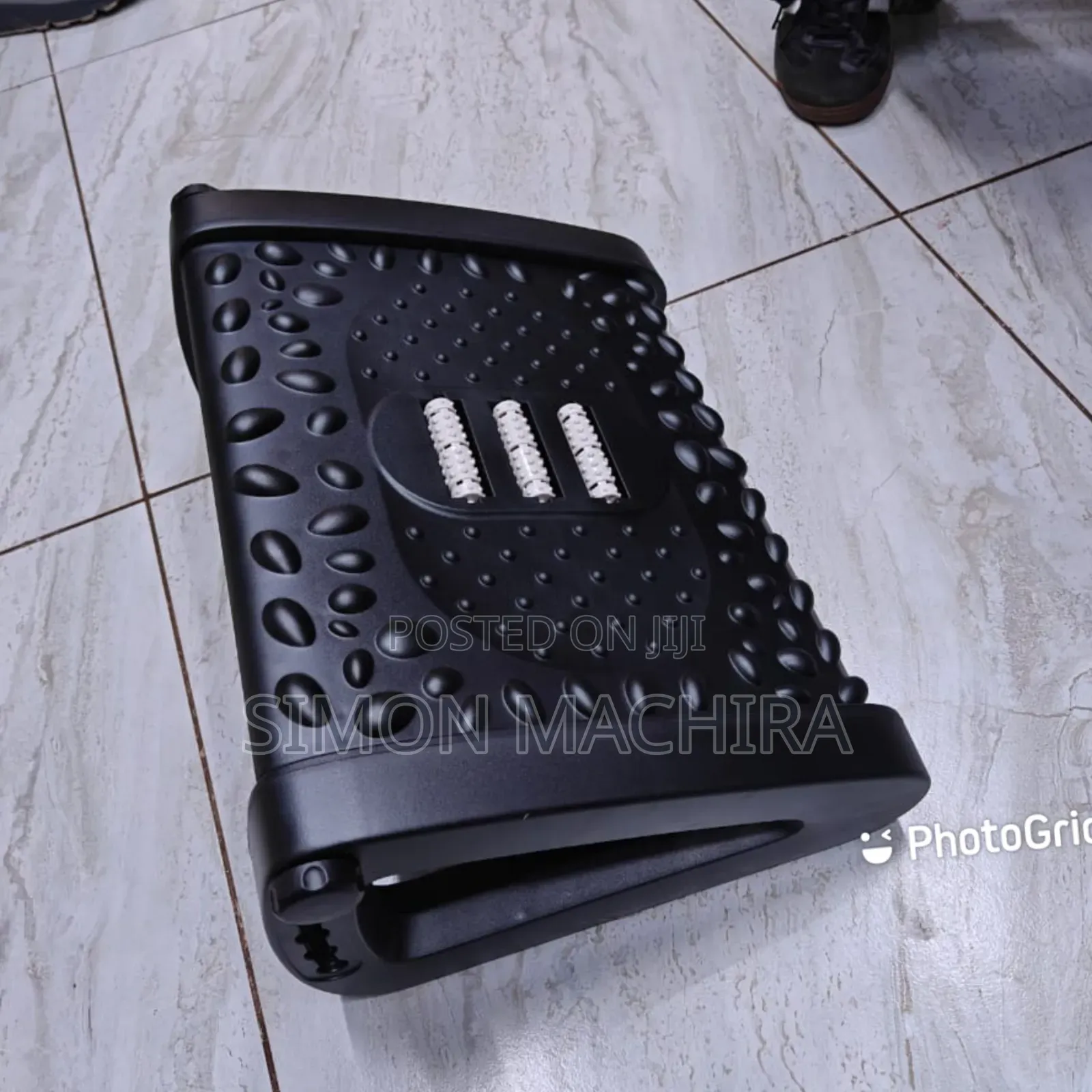 Adjustable Foot Rest/Under Desk Footrest Massage