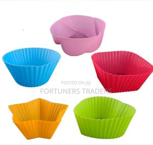 Reusable Silicone Cupcake - main view