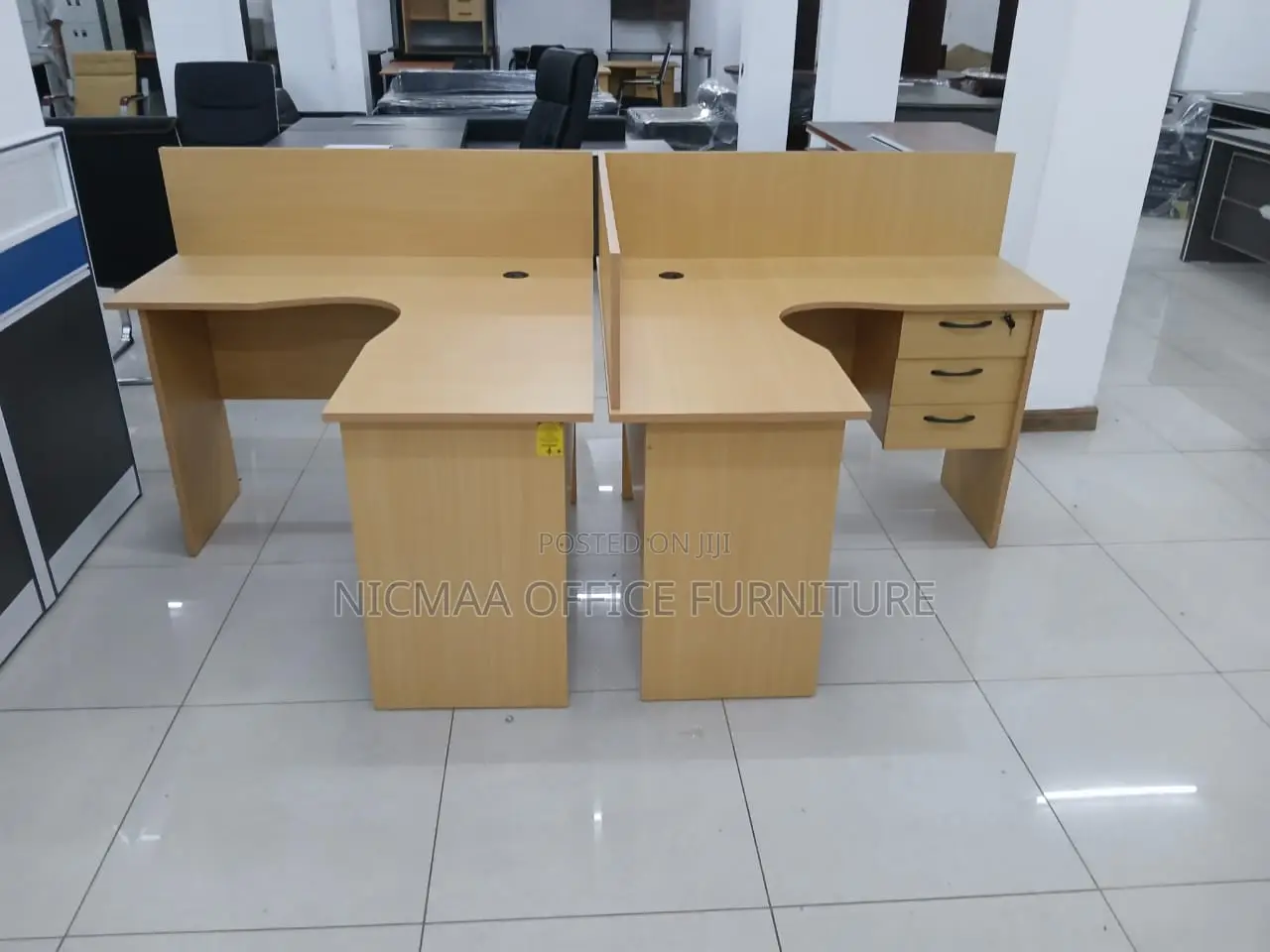 2-Way Advanced Workstation