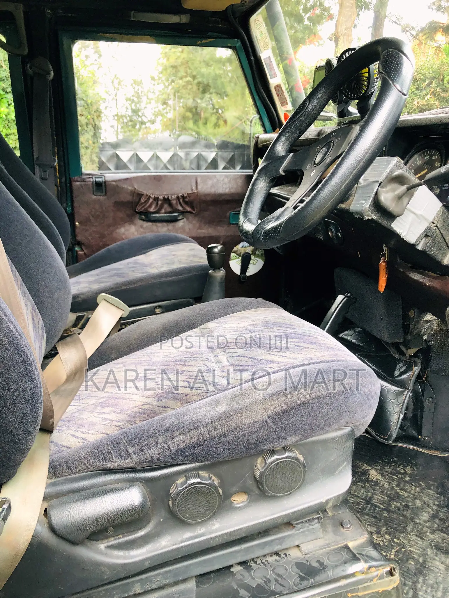 Land Rover Defender Base 4x4 1993 Green
