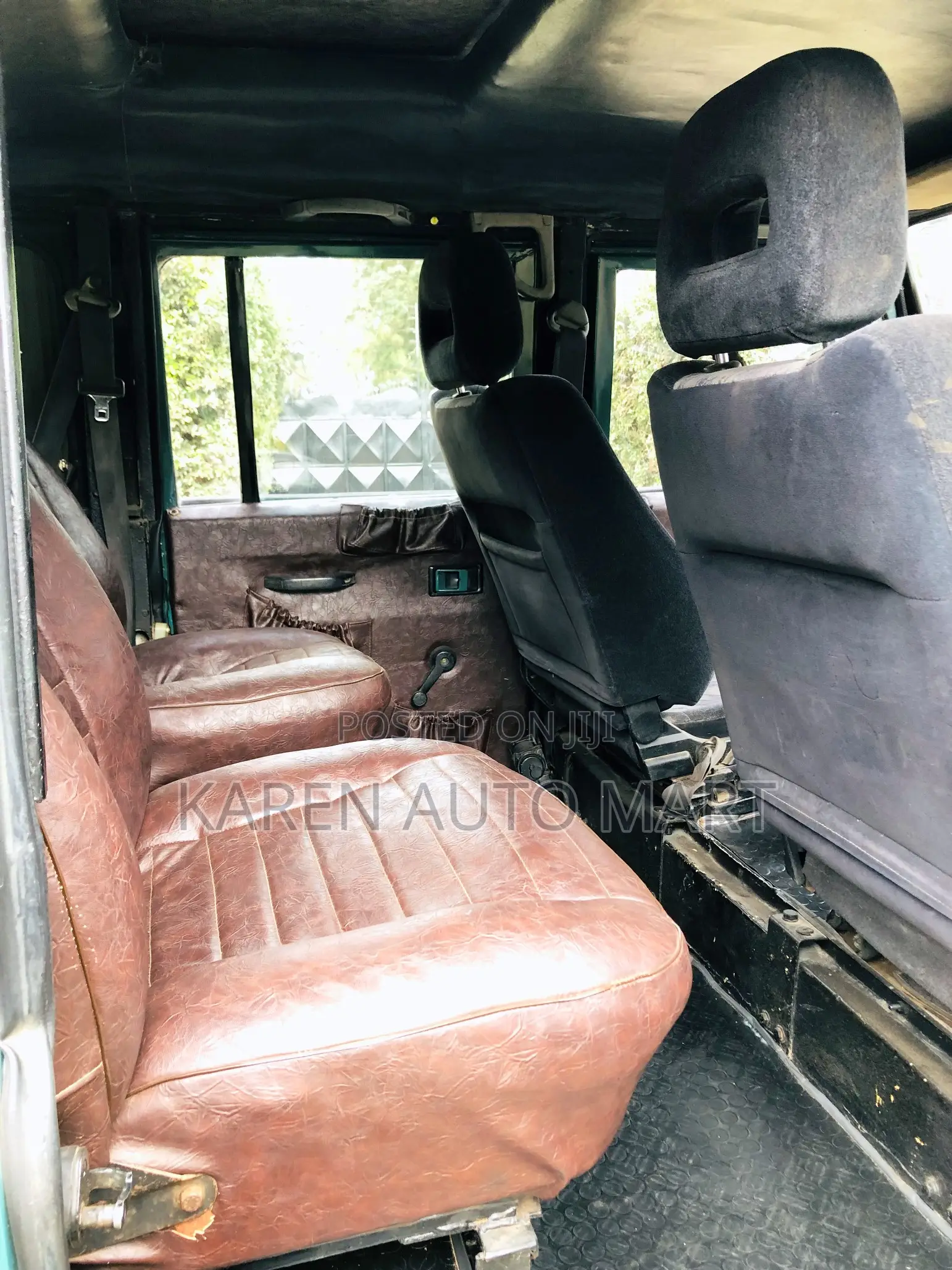 Land Rover Defender Base 4x4 1993 Green