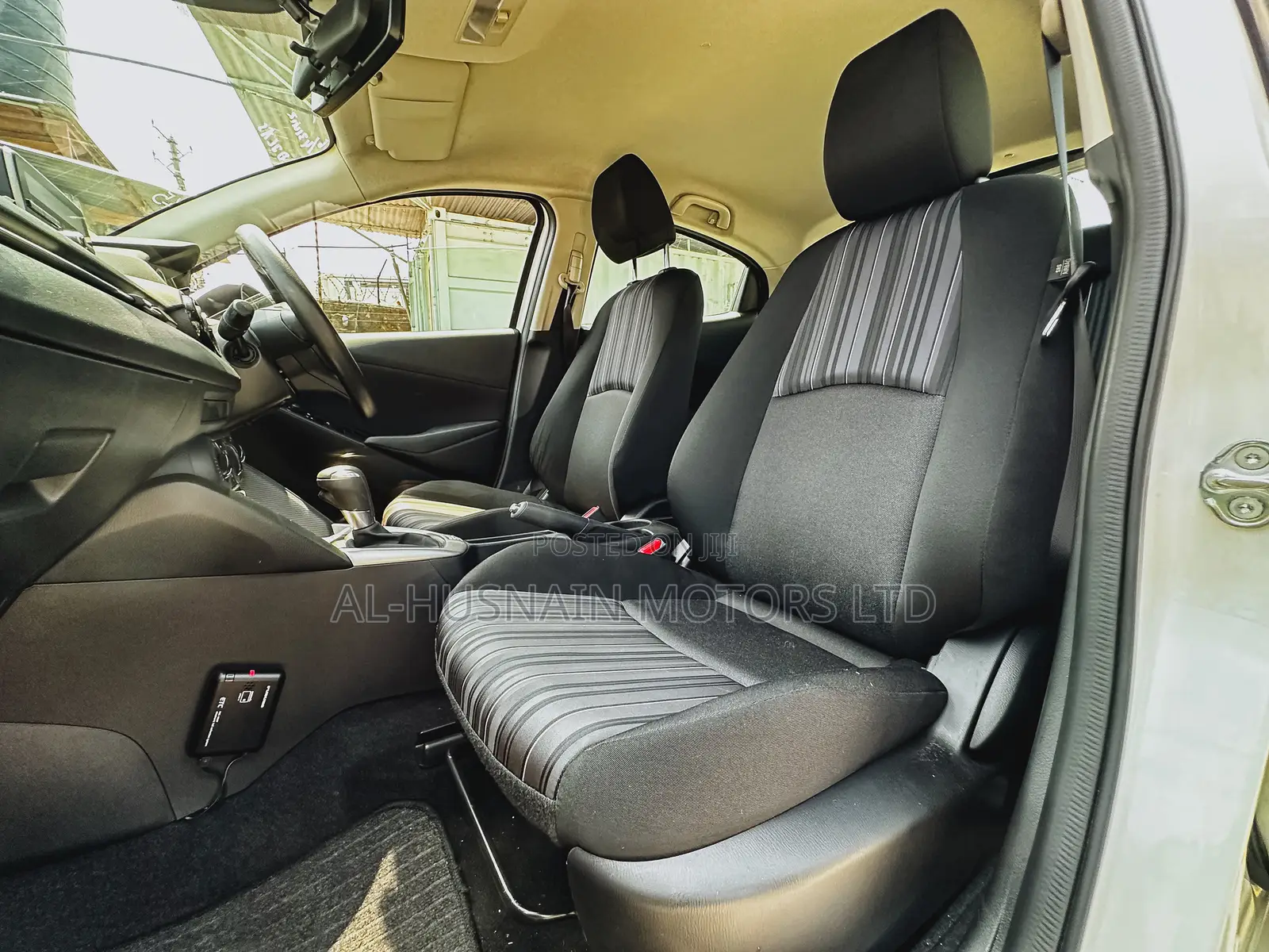 Mazda 2 2019 Pearl