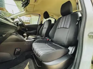 Mazda 2 2019 Pearl