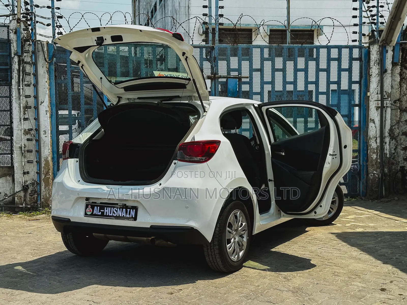 Mazda 2 2019 Pearl