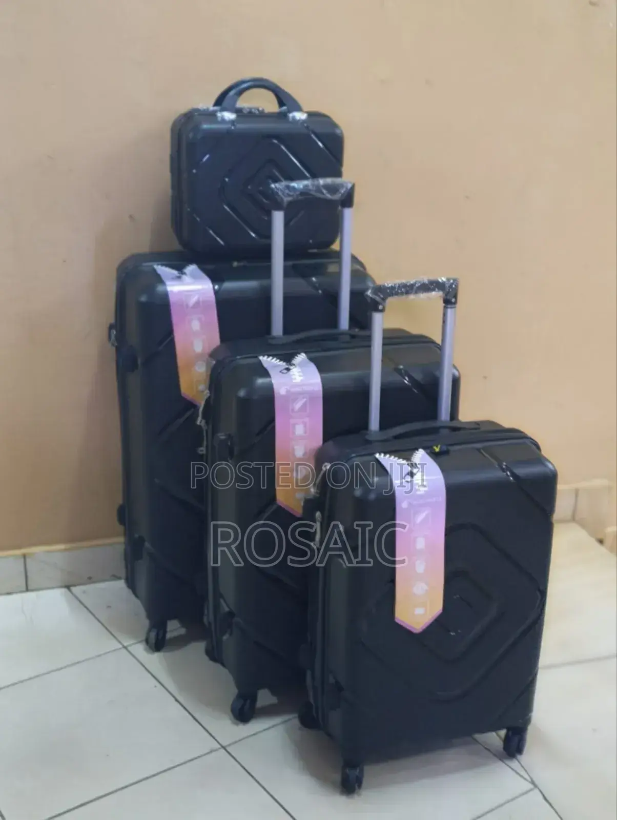 4 in 1 Luxurious Unbreakable Rubber Suitcase