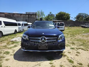 Mercedes-Benz GLC-Class 2018 Blue