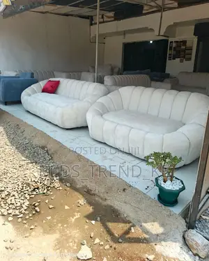 On Trend White 5 Seater Bubble Sofa 3,2