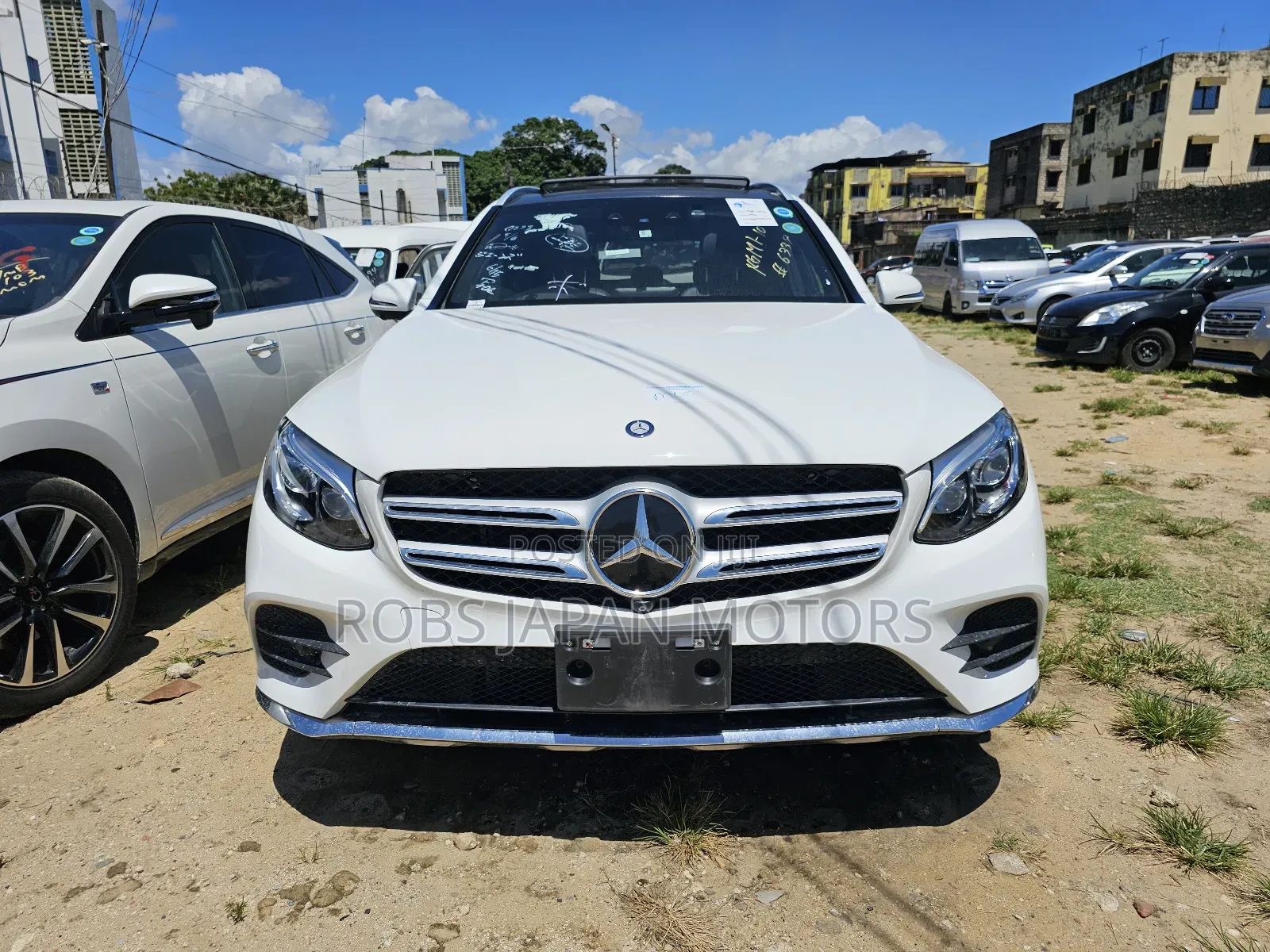 Mercedes-Benz GLC-Class 2018 Off white
