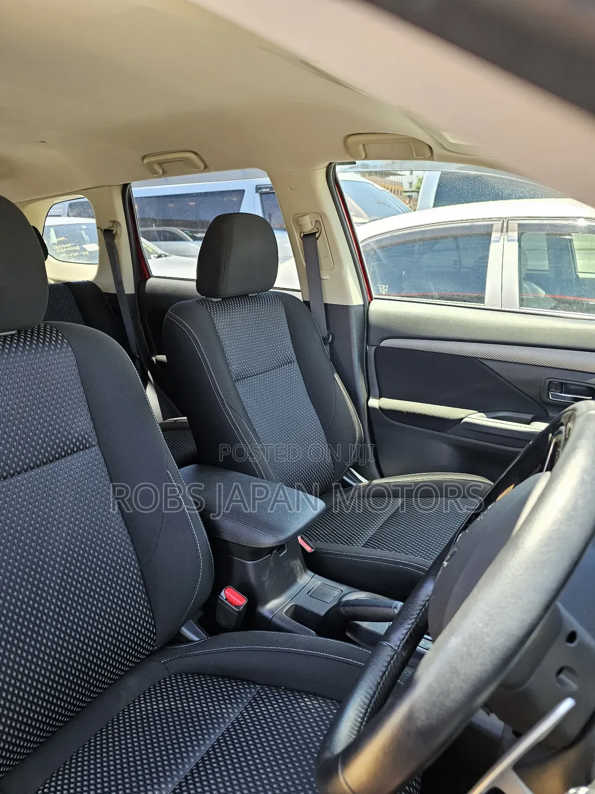 Mitsubishi Outlander SE FWD 2018 Red