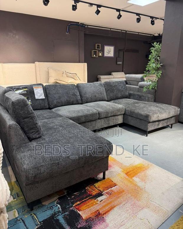 Warm 9 Seater U Seat Sofa
