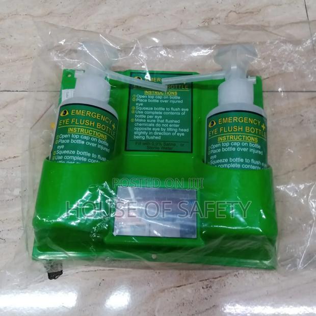 Eye Wash Station - main view