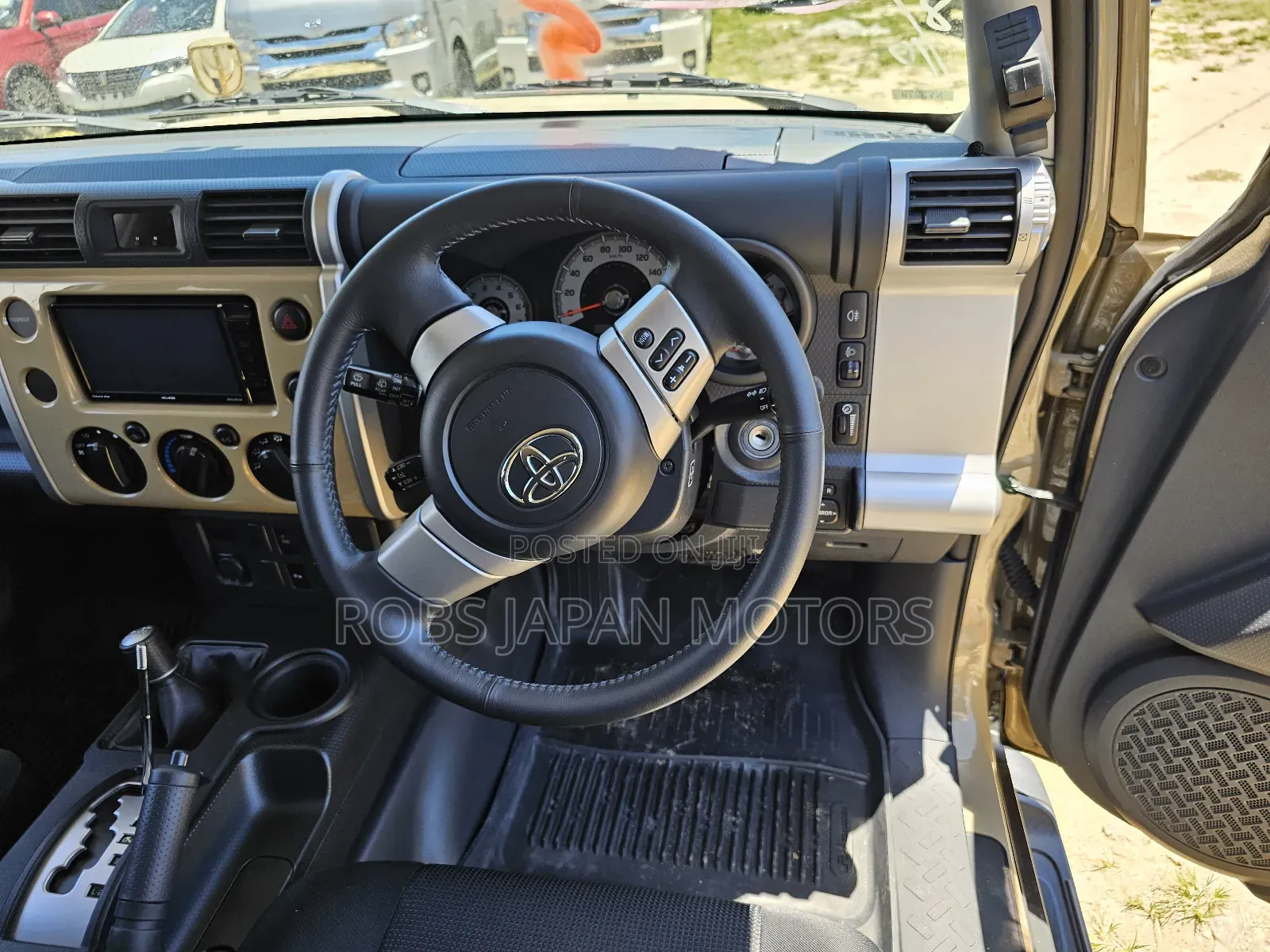 Toyota FJ Cruiser 2018 Beige
