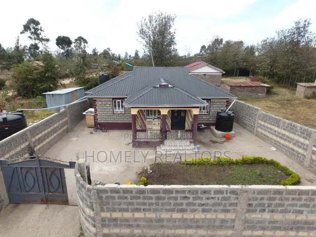 3bdrm Bungalow in Gategi Area, Kiserian for sale